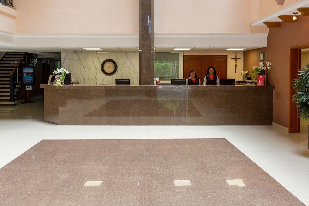 Hotel Real Plaza Агуаскальентес Экстерьер фото