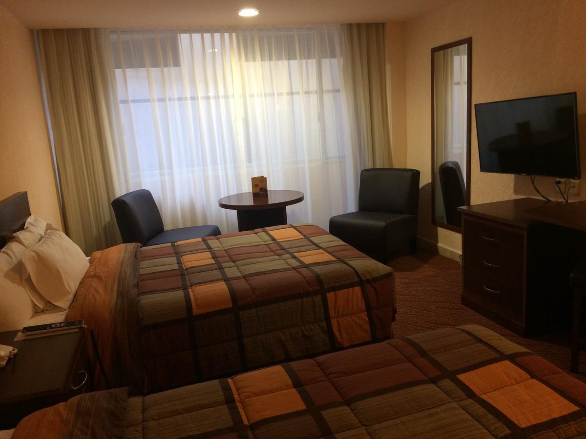 Hotel Real Plaza Агуаскальентес Экстерьер фото